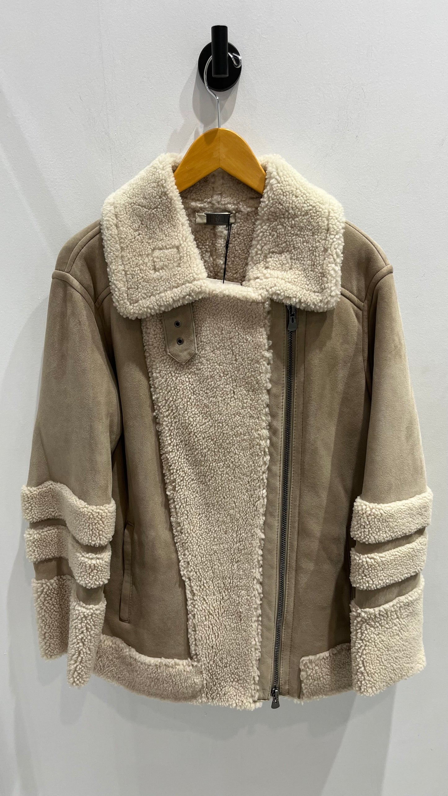 Gia - Parchment Suede
