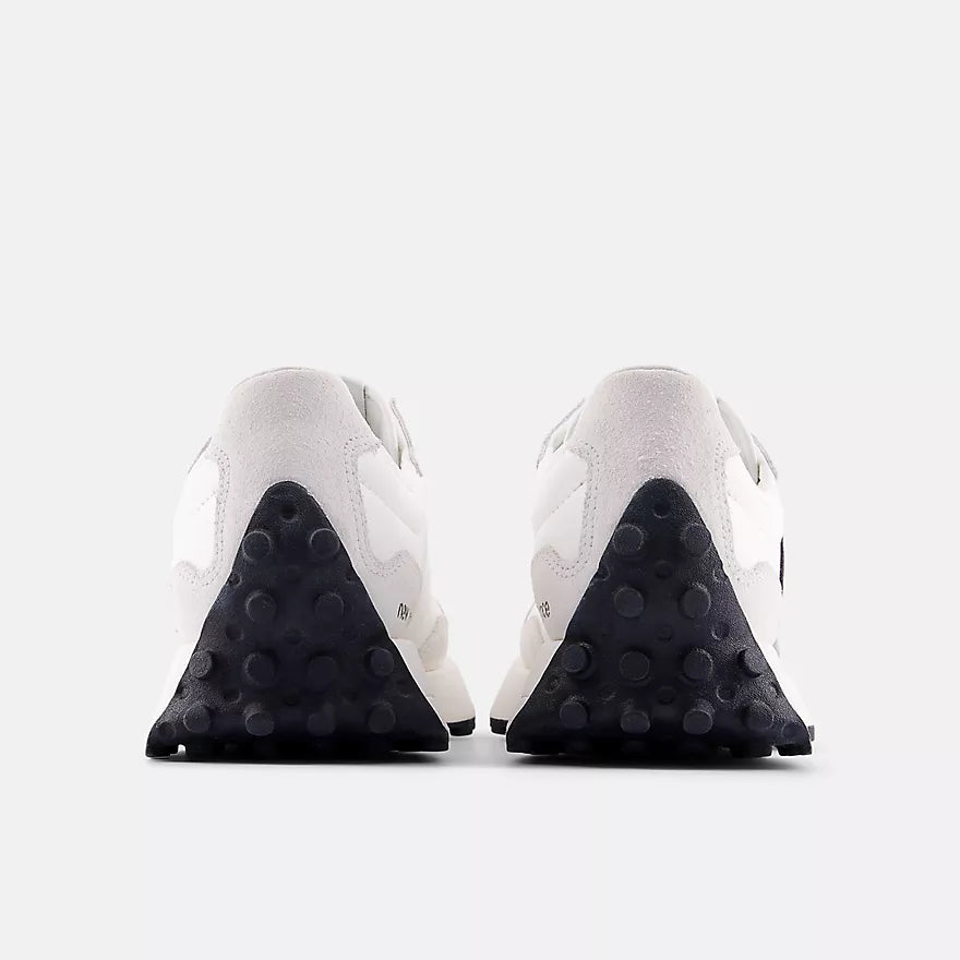 WS327JWA - Sea Salt with Dark Olivine