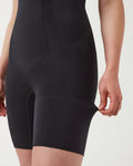 SPANXsculpt™ OnCore High-Waisted Mid-Thigh Short - Very Black