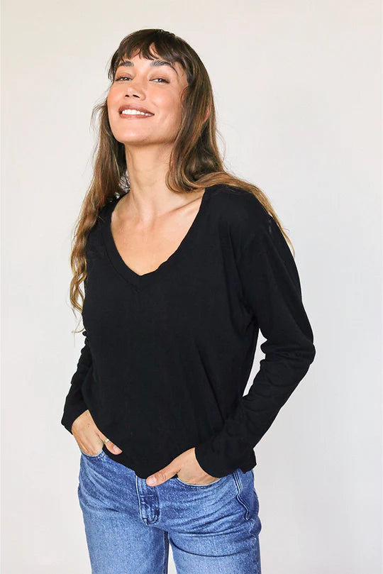 Jimi Long Sleeve Cotton Boxy V-Neck Tee - True Black