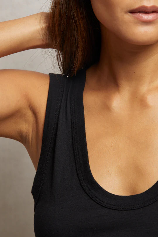 Khara Crispy Lightweight Cotton U-Neck Tank - True Black