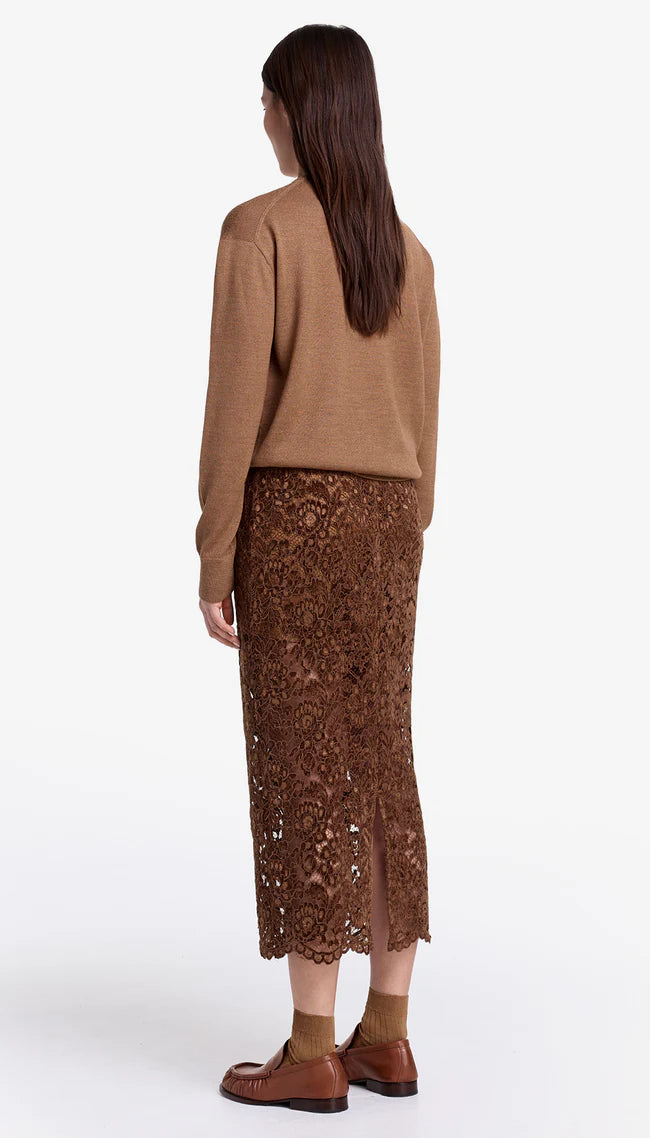 Boyfriend V-Neck Sweater - Camel