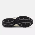 U204LSWD - Silver Metallic with Black