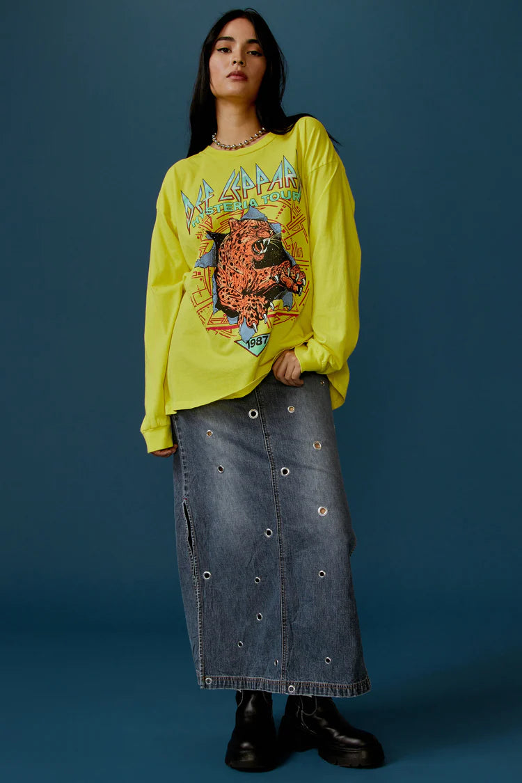Def Leppard Animal Long Sleeve Merch Tee - Lemon Tonic