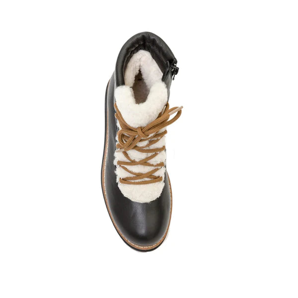 Wesson - Black Leather