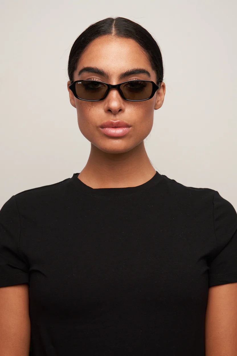 OTRA - Caysee black