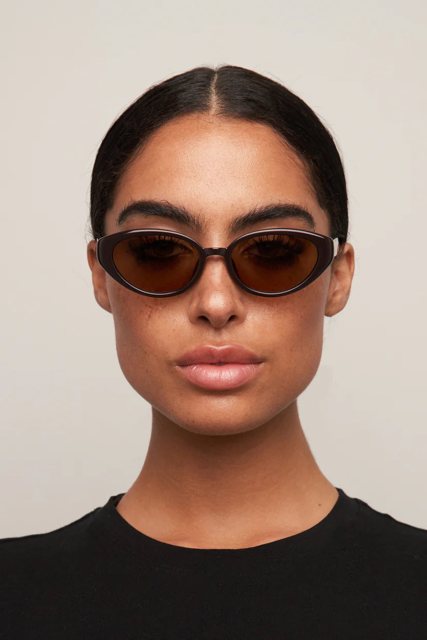 OTRA - Greta dark chocolate brown