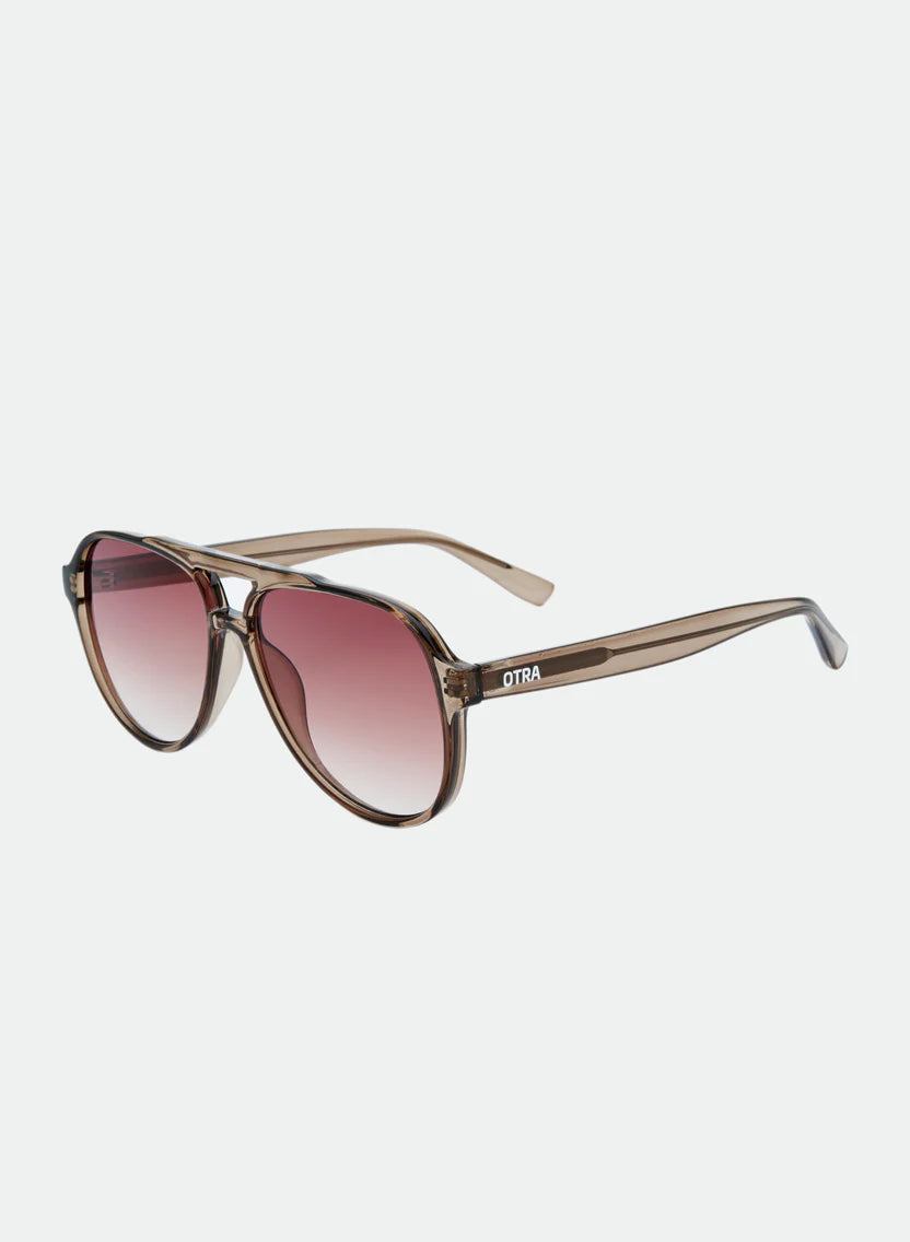 OTRA - Stevie Olive brown fade