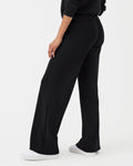 Air Essentials Wide Leg Pant - Very Black