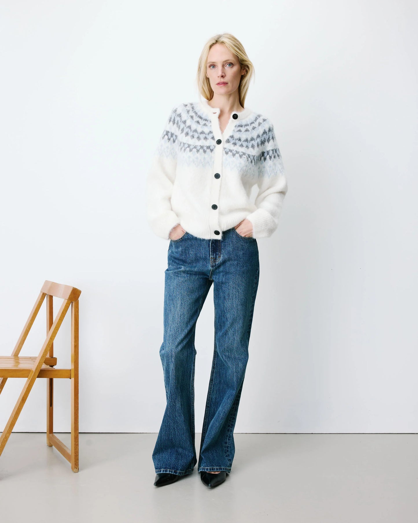 Alekio Jacquard Knit Cardigan - Ivory