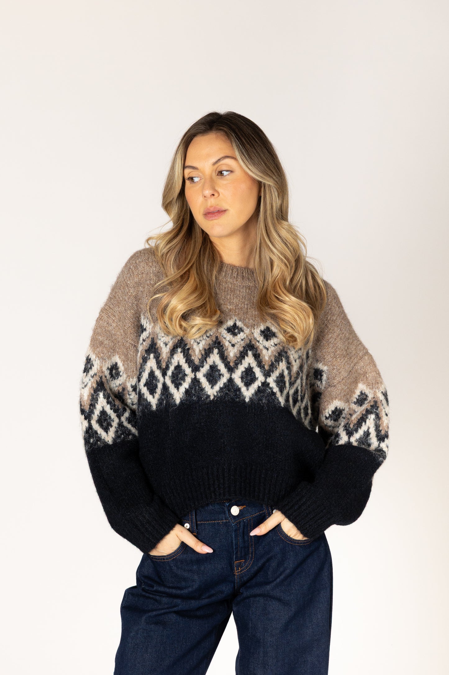 Aria Fair Isle Crew Sweater - Camel / Black