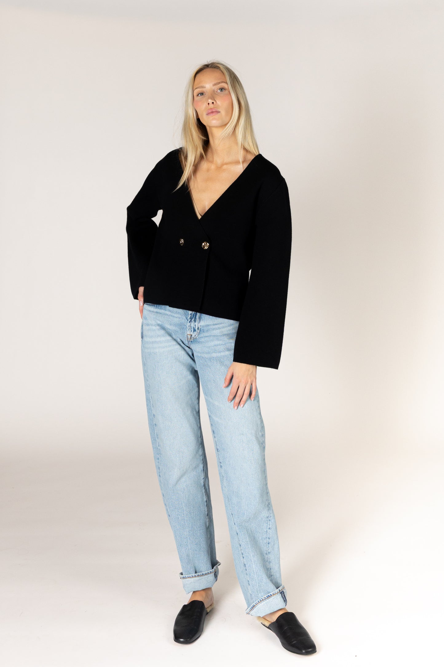 Blanche Essentials Short Jacket - Black