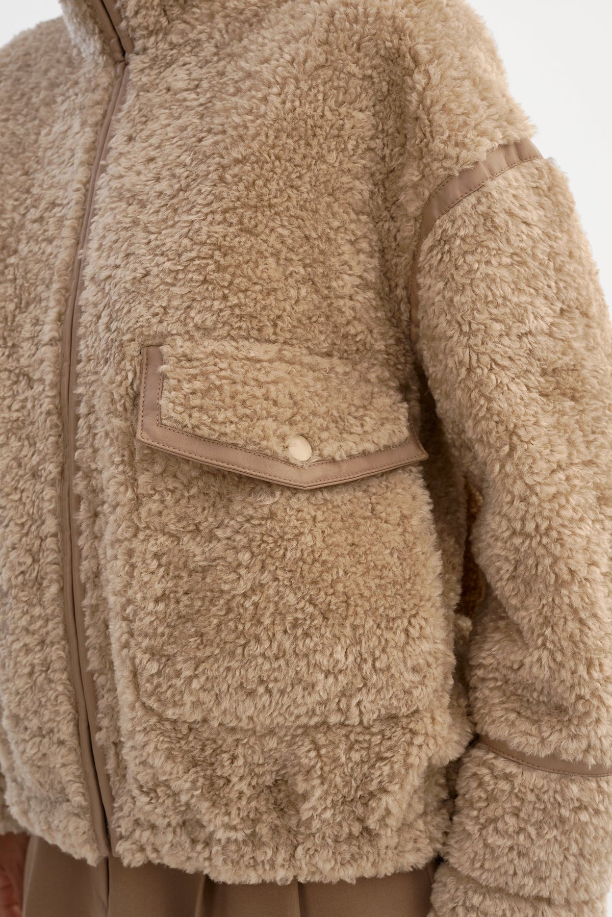 Brenna Sherpa Jacket - Beige