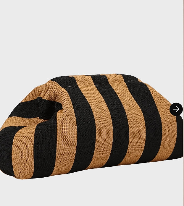 City Girl Pouch - Brown