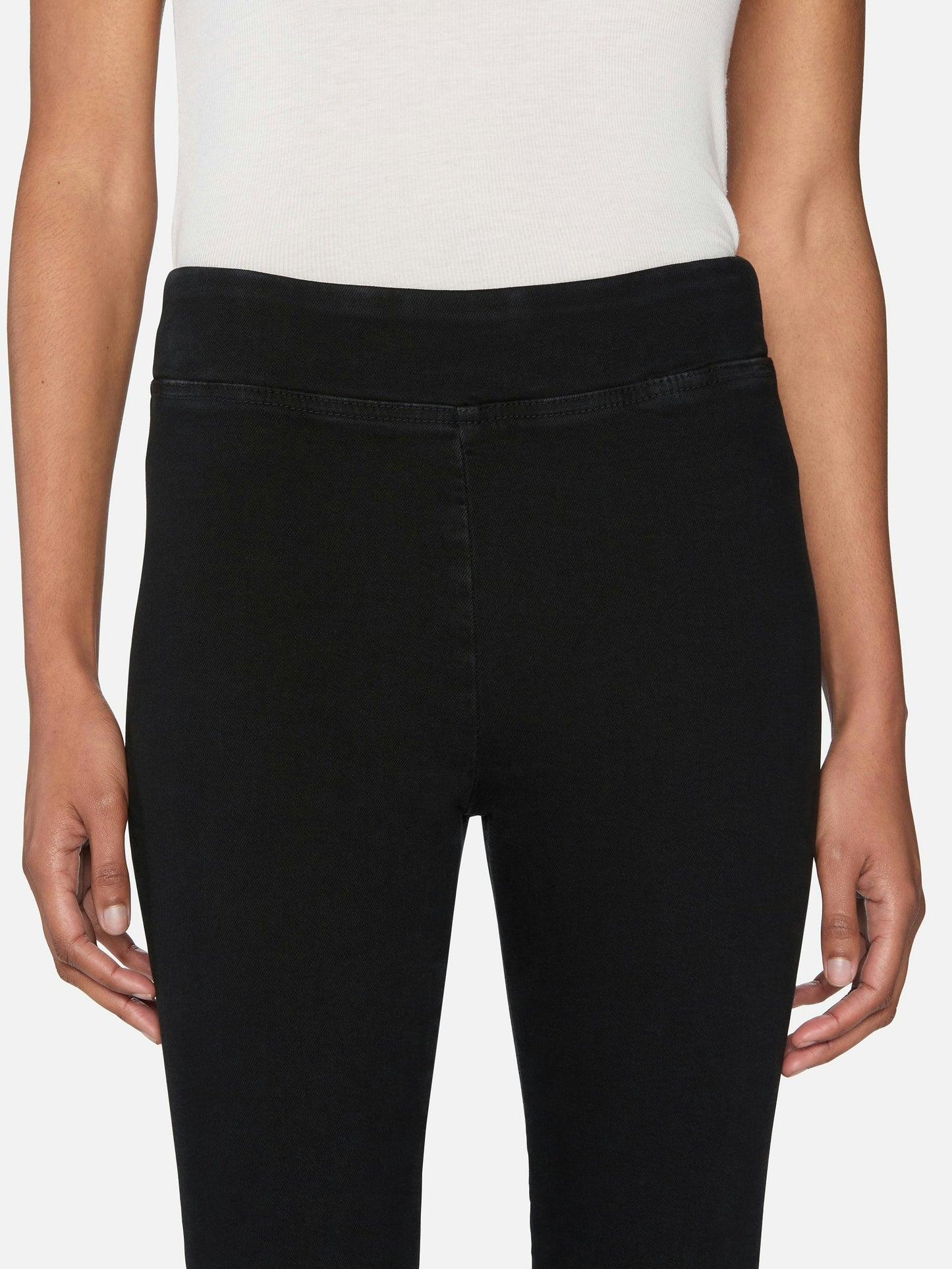 Jetset Weekend Capri - Sheen Noir