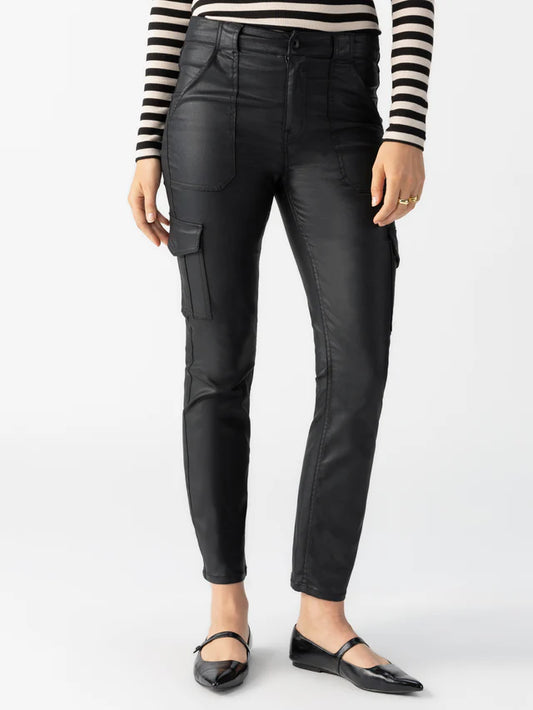 Sculpted Hayden Cargo Standard Rise Pant - Slick Black