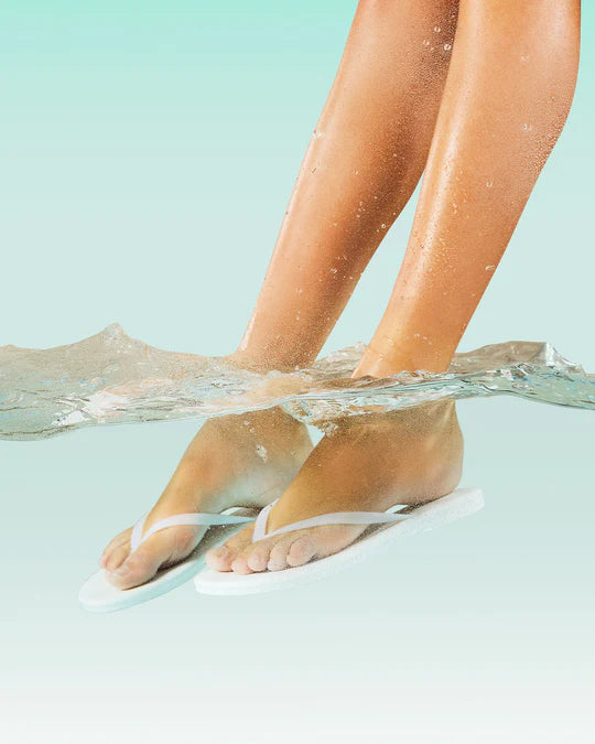 Aqua Flip Flops - Coconut