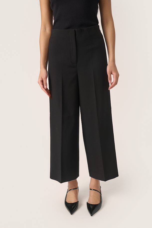 Corinne Cropped Trousers - Black