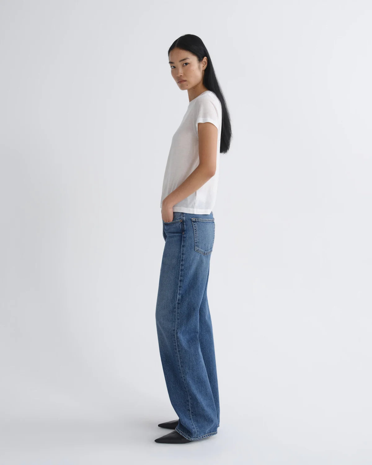 Vintage Loose - Curb