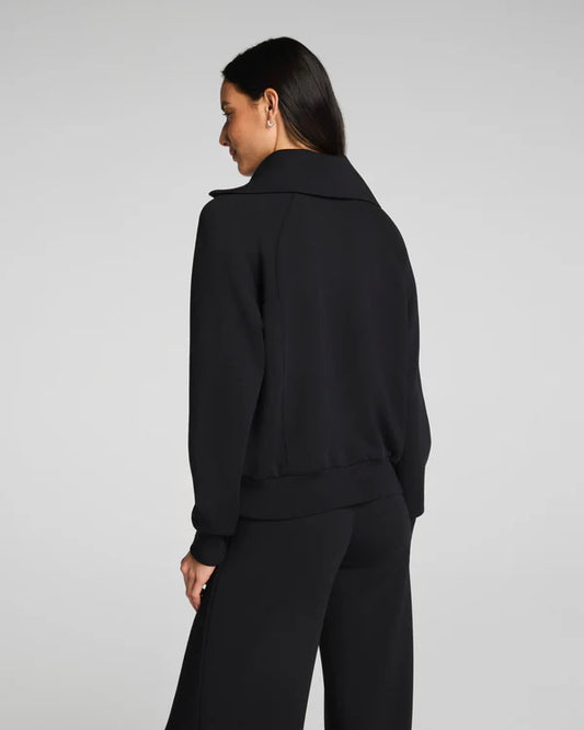 AirEssentials® Half Zip - Very Black