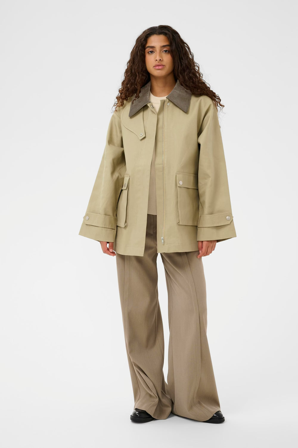 Jennah Trenchcoat - Chinchilla