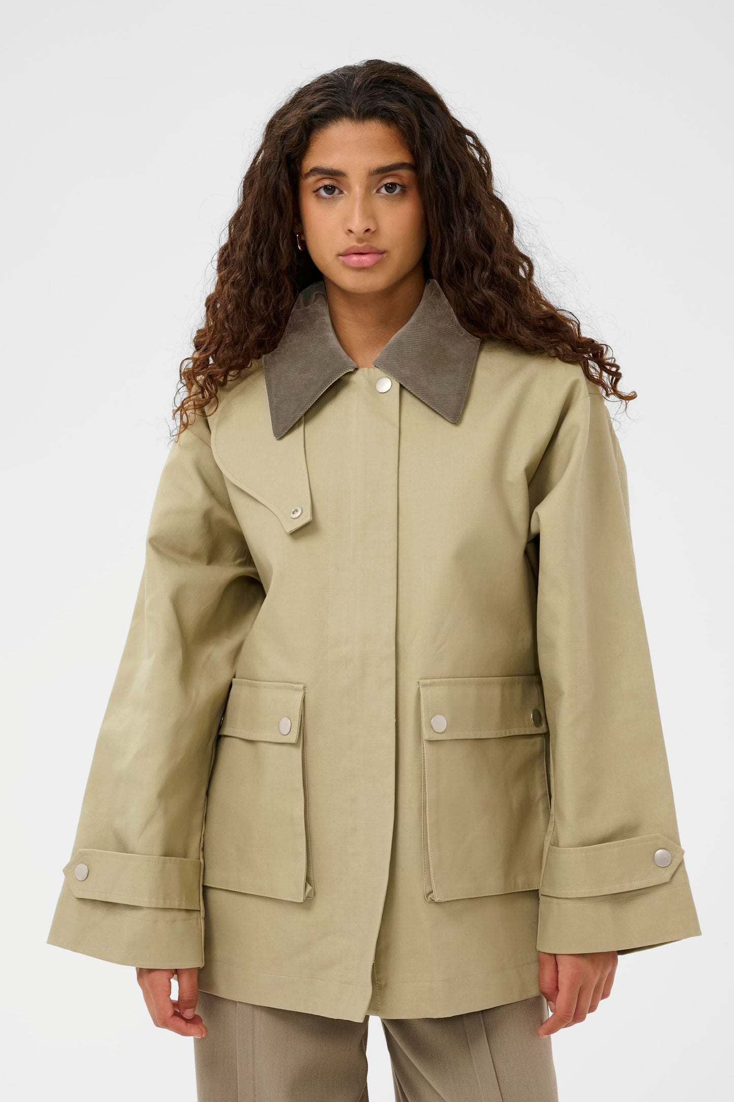 Jennah Trenchcoat - Chinchilla