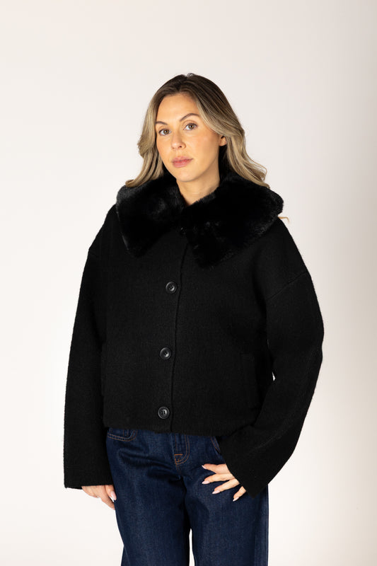 Jonah Luxe Short Fur Collar Coat - Black
