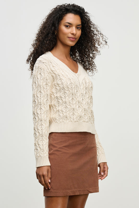 Joyce - Ivory
