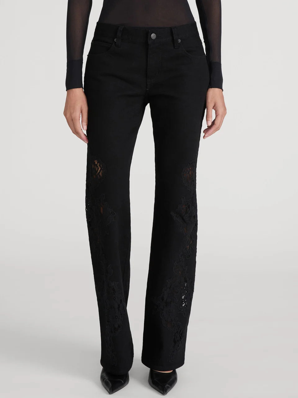 The Lace Rodeo - Black