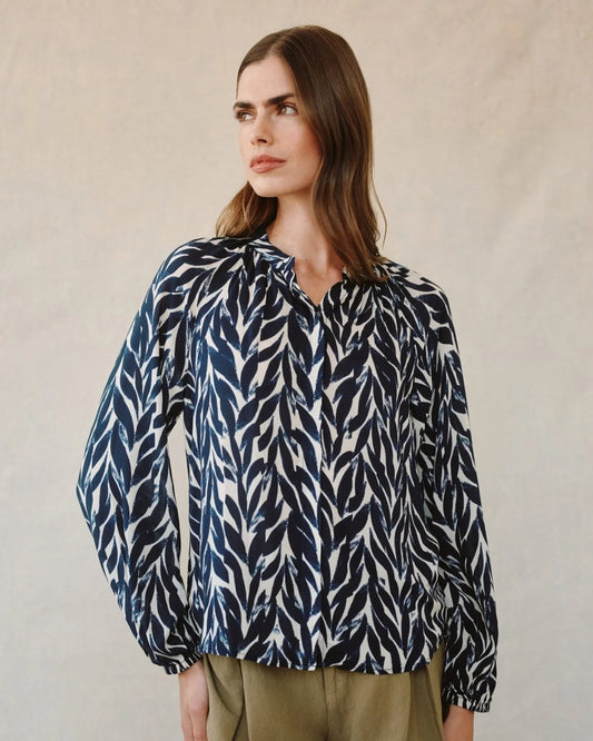 Long Sleeve Shirred Raglan Shirt - Navy Leaves Print
