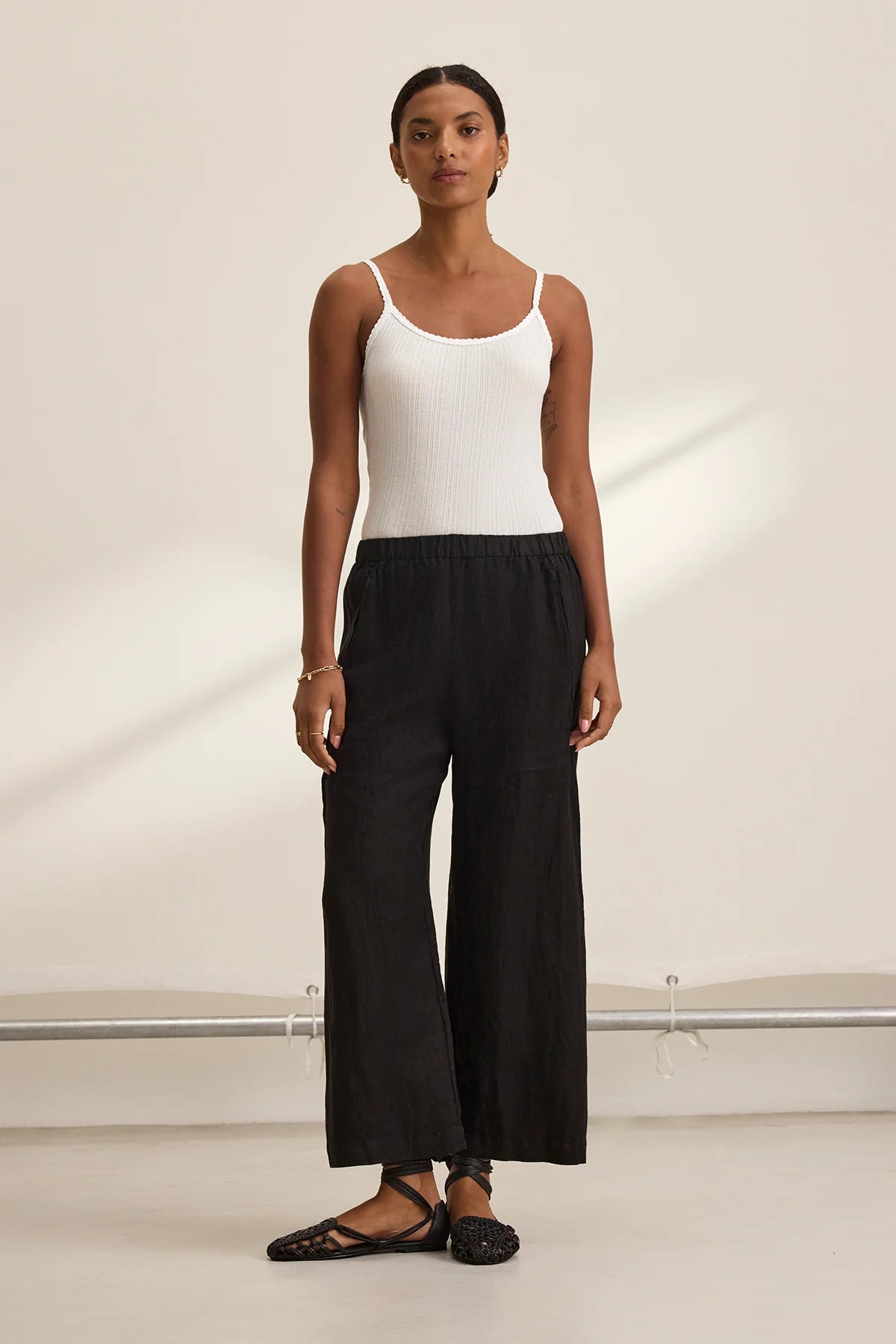 Lola Linen Straight Leg Pant - Black