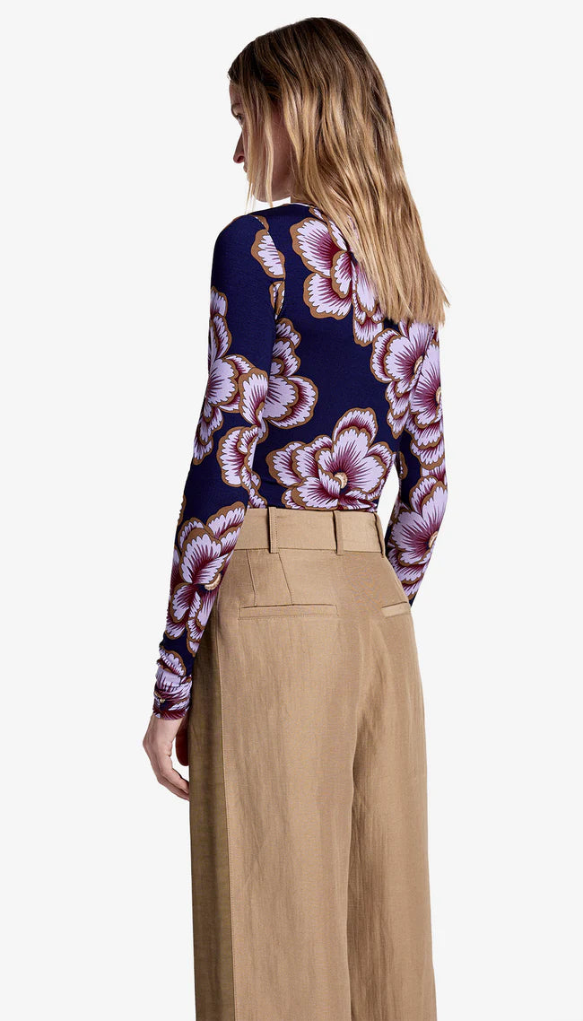 Scrunch Sleeve Crewneck Tee - Navy Floral