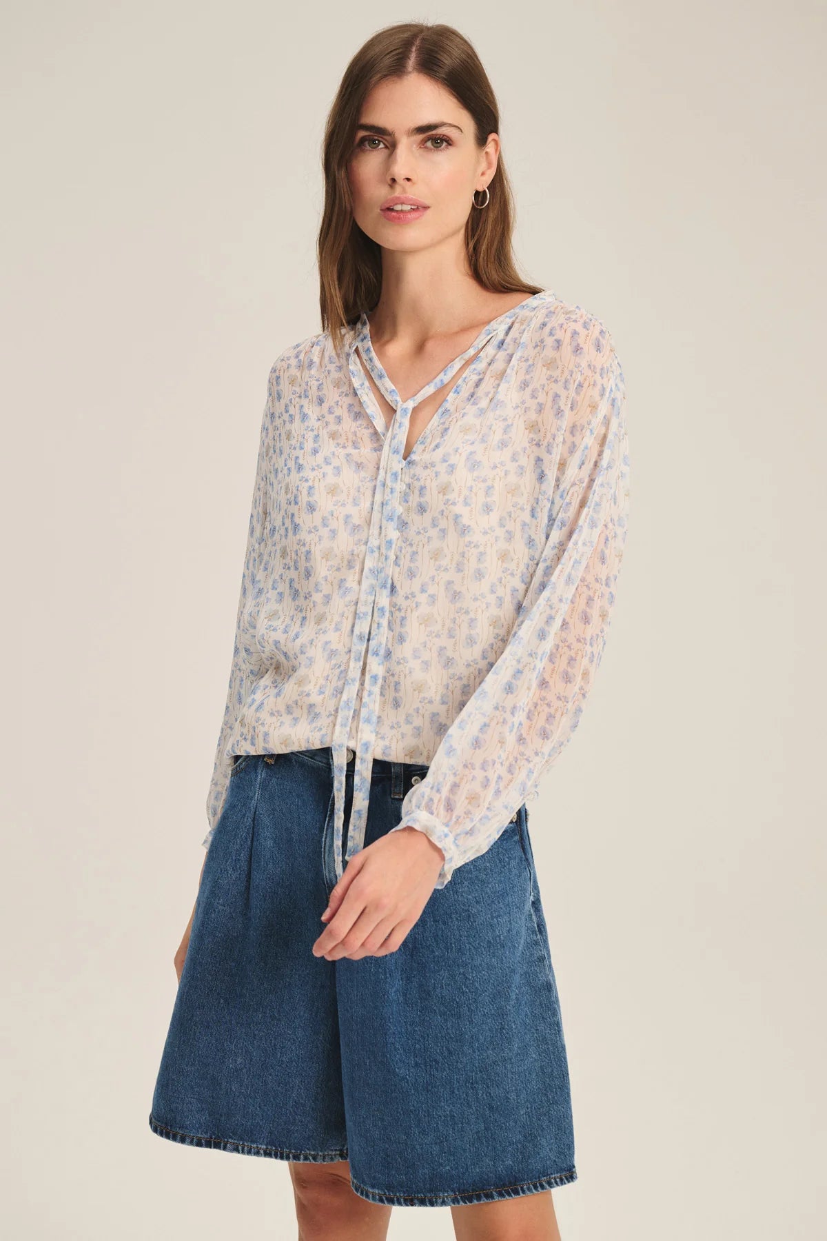 Riela Top - Blue Floral