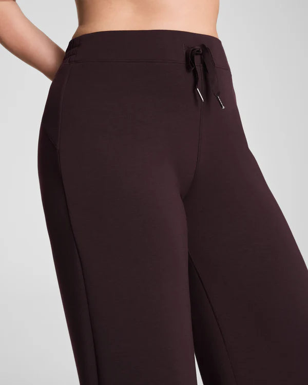 AirEssentials® Wide Leg Pant - Truffle Brown