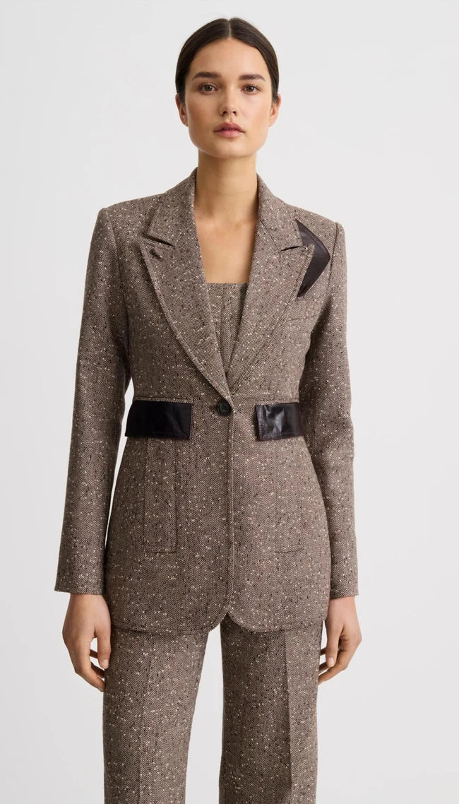 Tailored Boyfriend Blazer - Biscotti Tweed