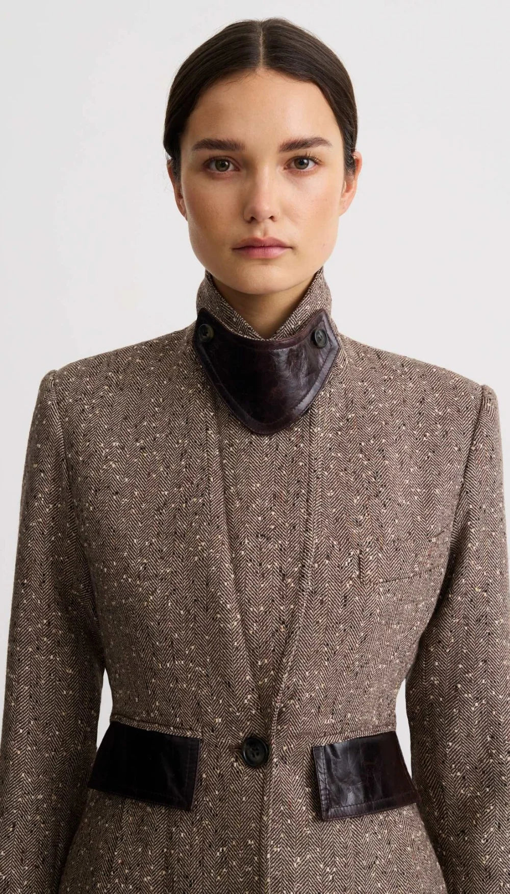 Tailored Boyfriend Blazer - Biscotti Tweed
