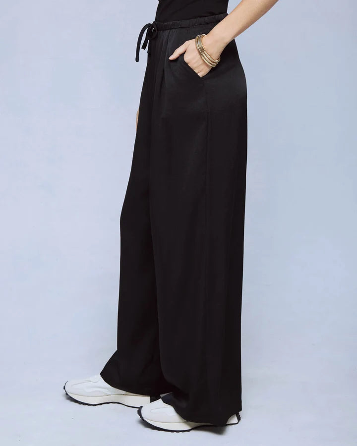 Valerie Pleated Pant - Black