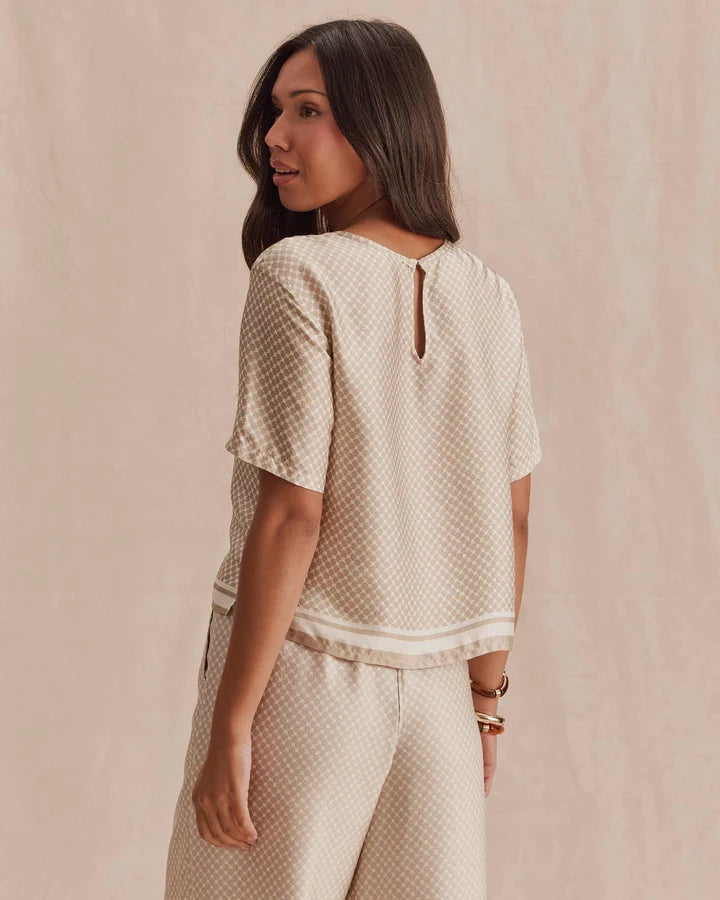 Violet Short Sleeve Top - Wheat / Shell