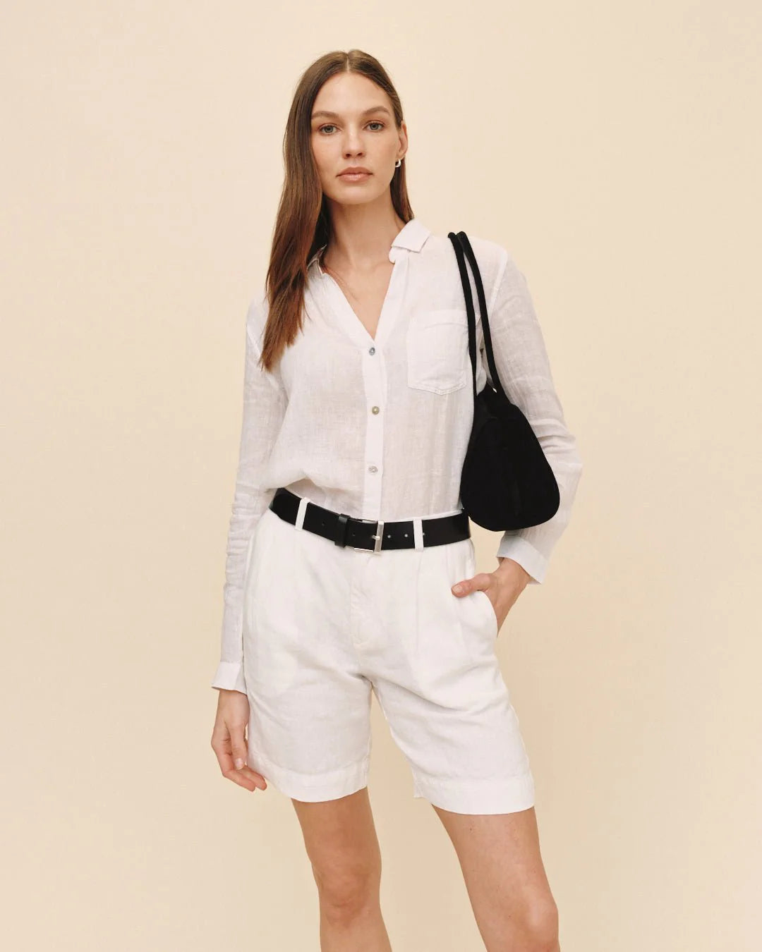 Pleated Bermuda - White