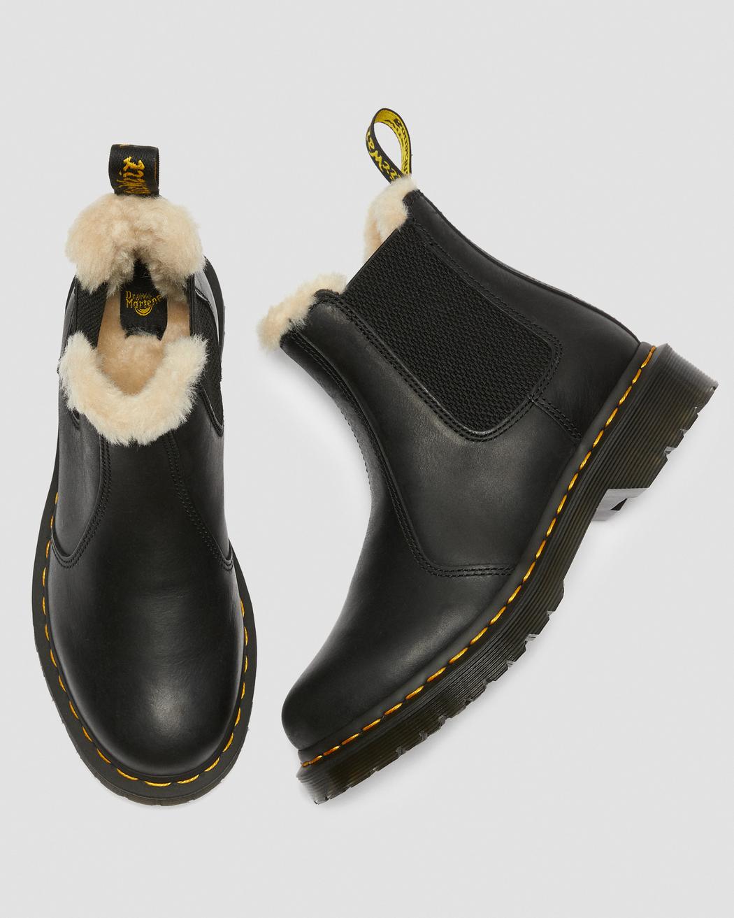 Fur lined chelsea on sale boots